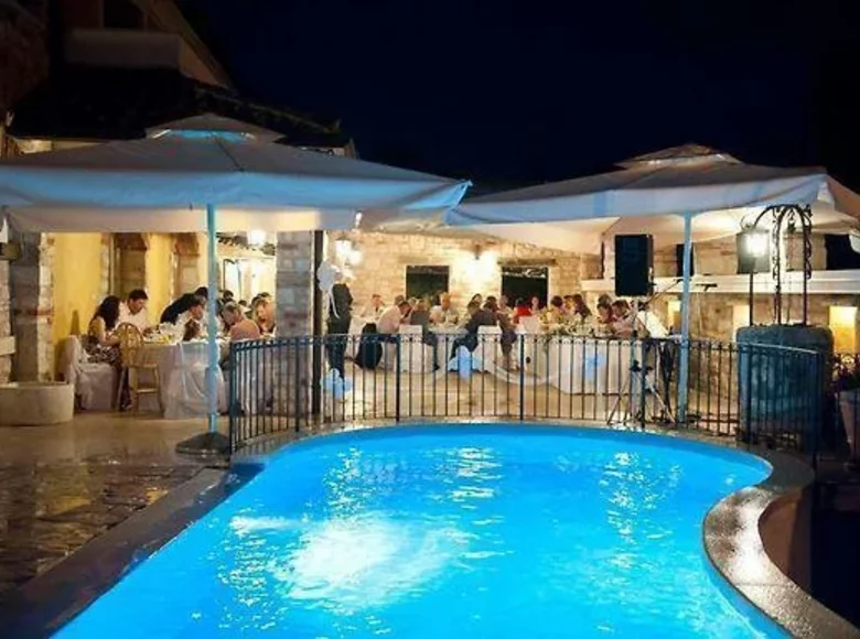 Hotel 800 m² en Umag, Croacia
