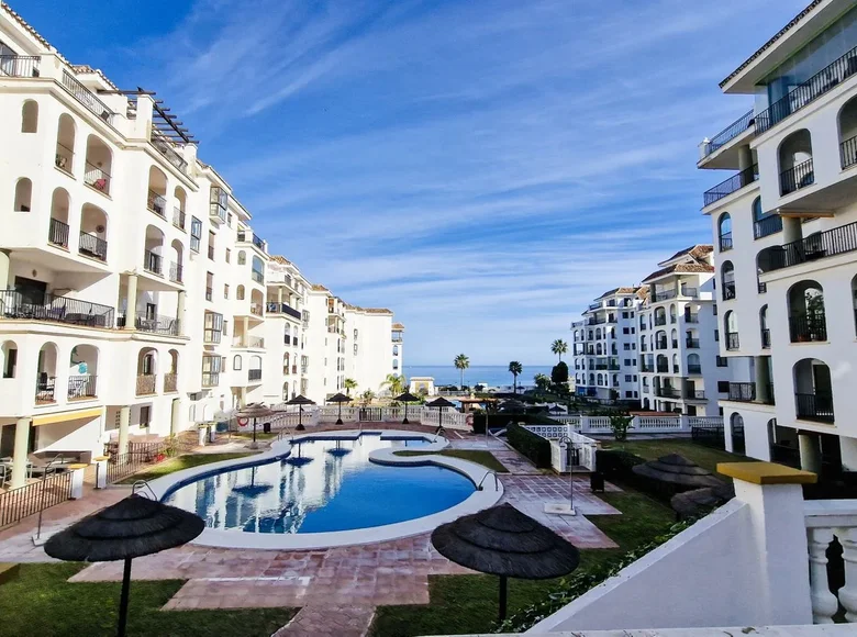 Mieszkanie 2 pokoi 83 m² Manilva, Hiszpania