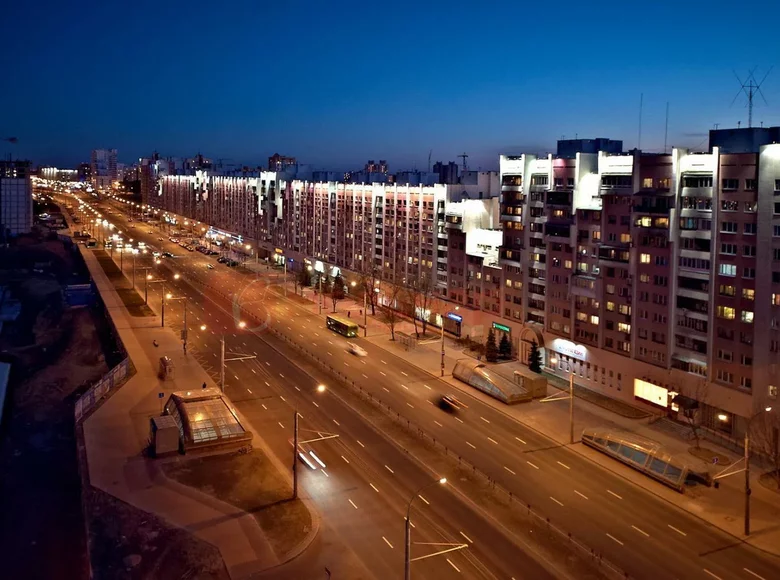 Tienda 189 m² en Minsk, Bielorrusia