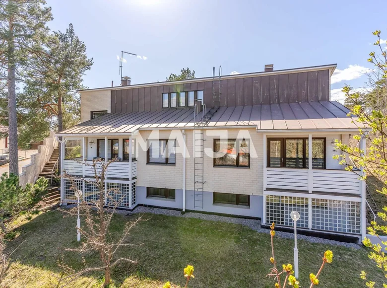 3 bedroom house 112 m² Helsinki sub-region, Finland