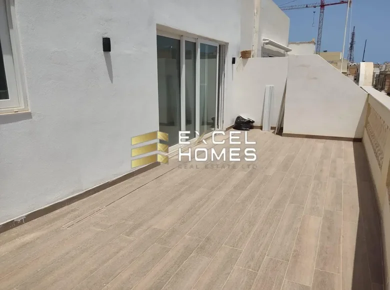 2 bedroom penthouse  Gharghur, Malta