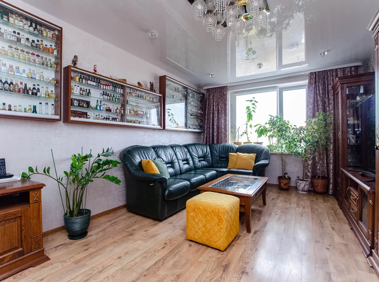 Mieszkanie 3 pokoi 72 m² Mińsk, Białoruś