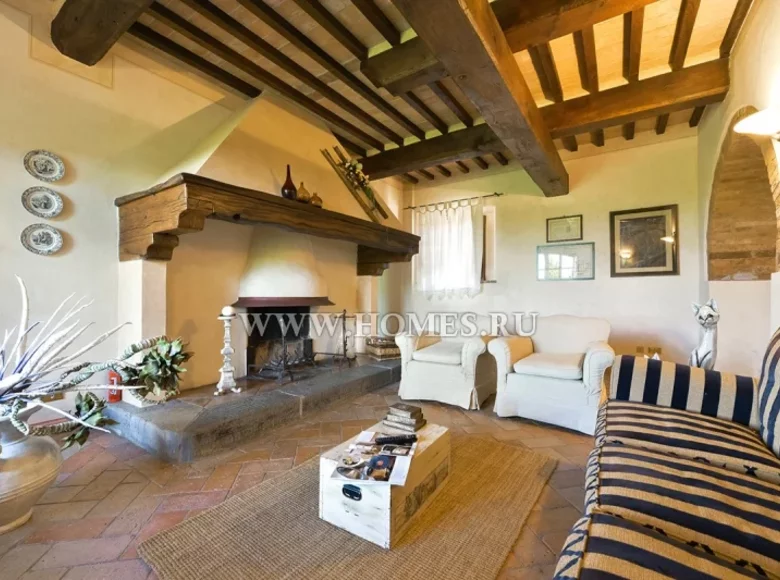 7 bedroom villa 700 m² Volterra, Italy