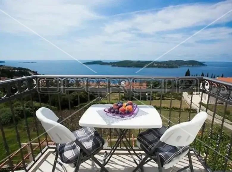 Maison 7 chambres 240 m² Orasac, Croatie