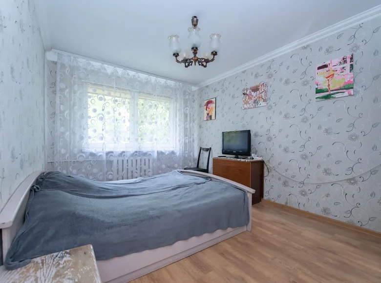 Mieszkanie 2 pokoi 44 m² Mińsk, Białoruś