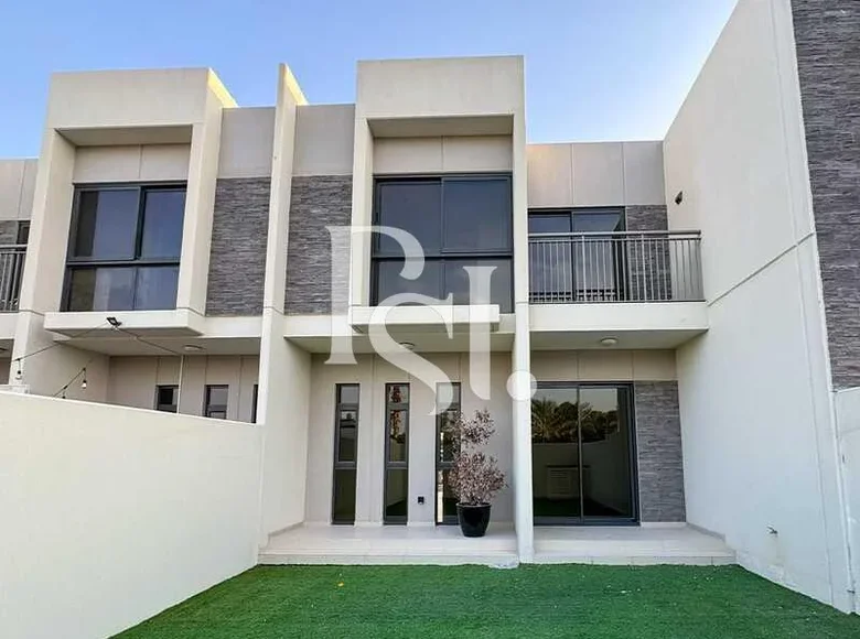 3 bedroom townthouse 178 m² in Dubai, United Arab Emirates
