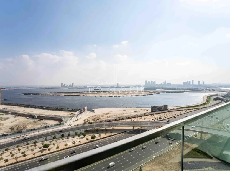 1 bedroom apartment 579 m² Dubai, United Arab Emirates