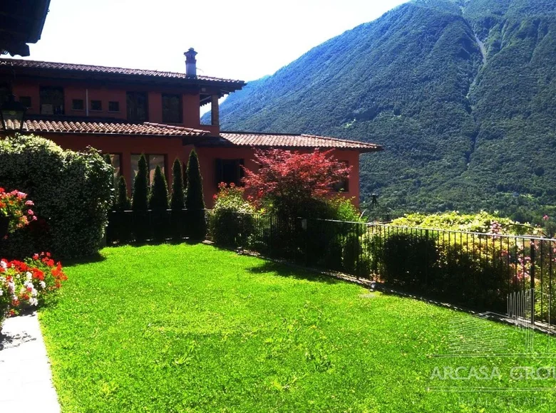 5 bedroom villa 600 m² Porlezza, Italy