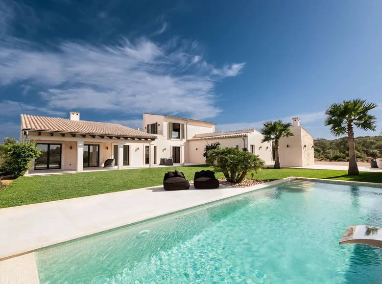 Schloss 3 Schlafzimmer 462 m² ses Salines, Spanien