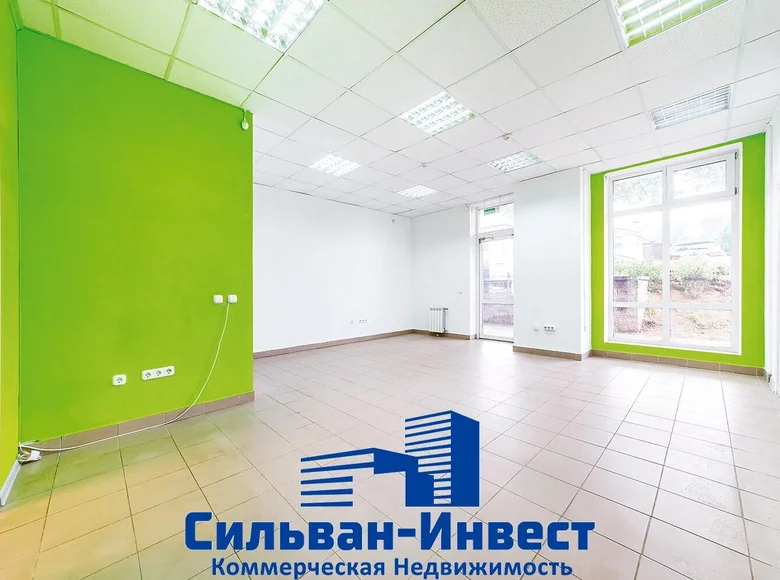 Tienda 79 m² en Minsk, Belarús