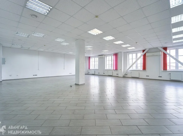 Pomieszczenie biurowe 917 m² w Mińsk, Białoruś