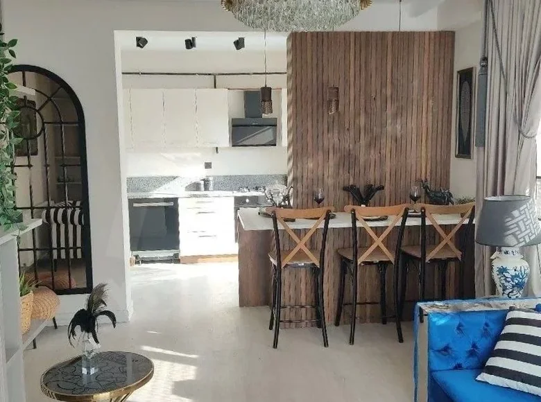 Mieszkanie 4 pokoi 110 m² Alanya, Turcja