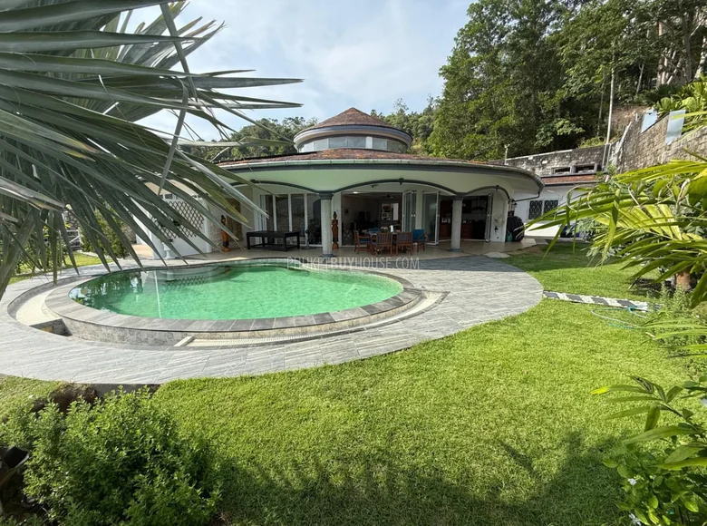 Villa mit 2 Schlafzimmern 300 m² Sakhu, Thailand