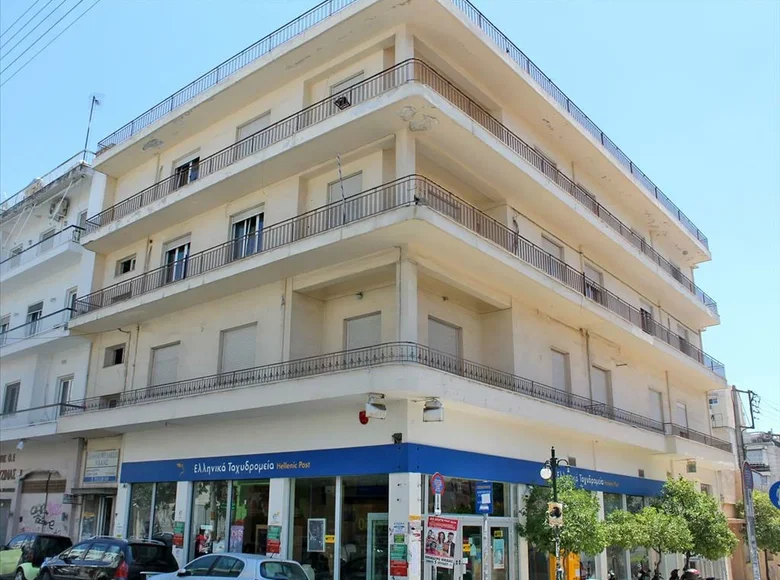 Commercial property 1 045 m² in Korydallos, Greece