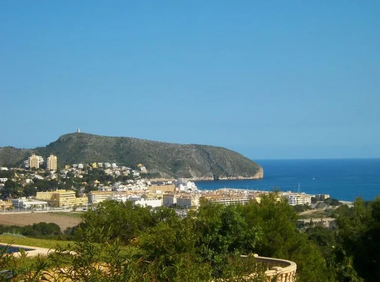 3-Schlafzimmer-Villa 493 m² Teulada, Spanien