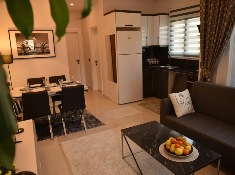 Mieszkanie 2 pokoi 54 m² Mahmutlar, Turcja