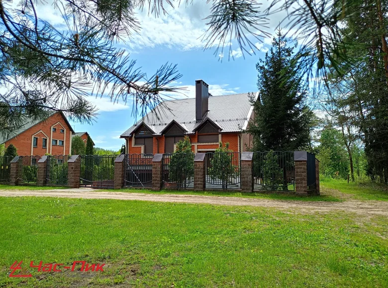 Дом 387 м² Дещенский сельский Совет, Беларусь