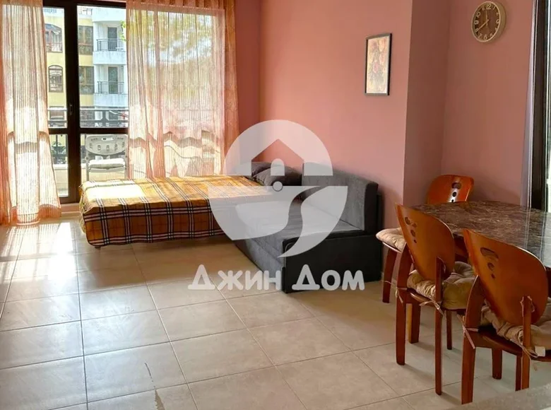 Mieszkanie 2 pokoi 65 m² Nesebyr, Bułgaria