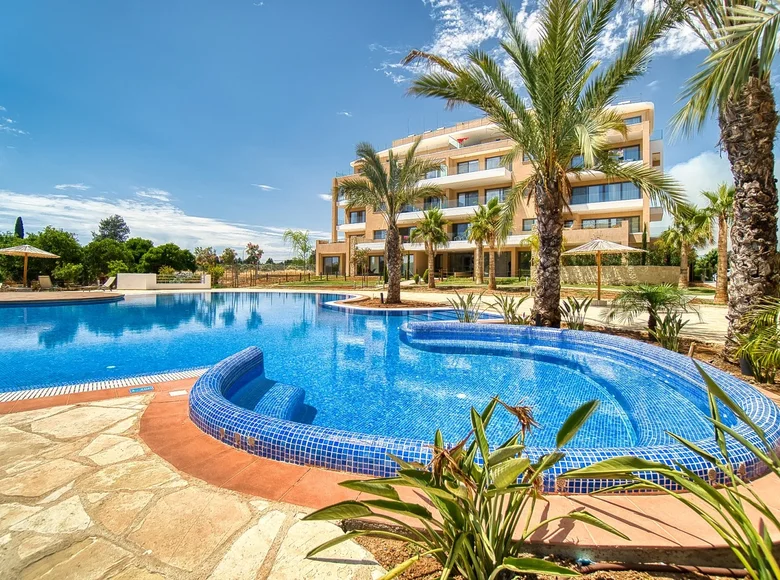 1 bedroom apartment  Limassol, Cyprus