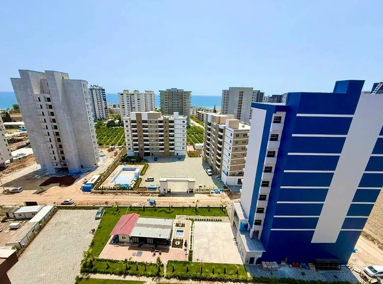 2 bedroom apartment 95 m² Mezitli, Turkey