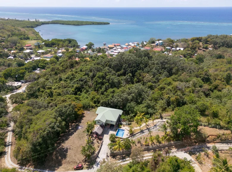 Casa 3 habitaciones 227 m² Pollytilly Bight, Honduras
