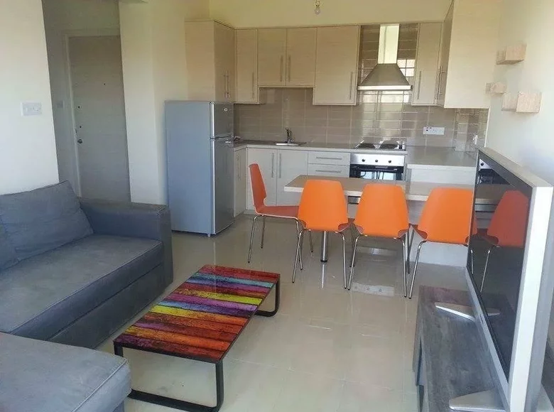 Mieszkanie 2 pokoi 100 m² Limassol District, Cyprus