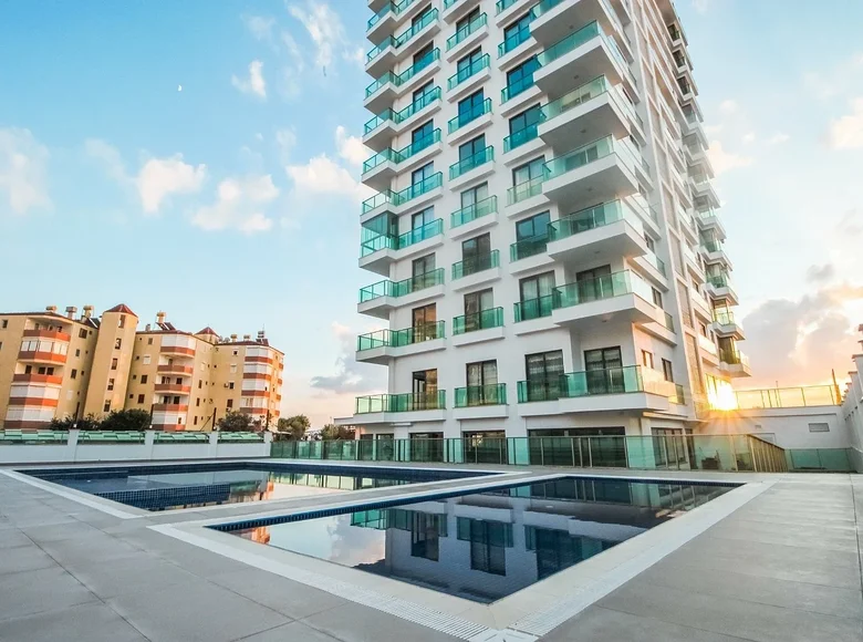 Квартира 3 комнаты 99 м² Махмутлар центр, Турция
