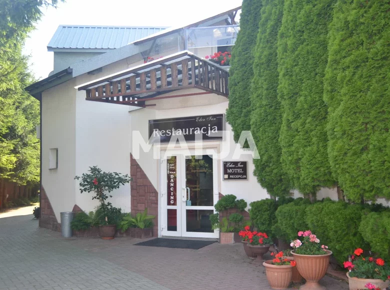 Hotel 1 250 m² Ploskie, Polen