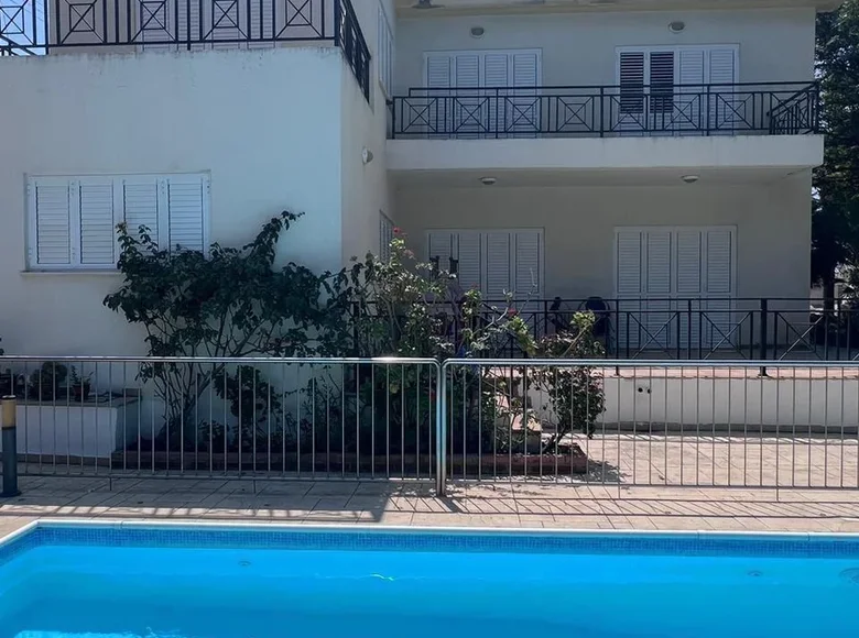 4 bedroom house  Parekklisia, Cyprus