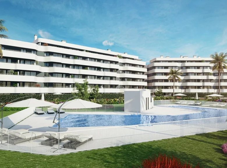 Mieszkanie 4 pokoi 116 m² Torremolinos, Hiszpania