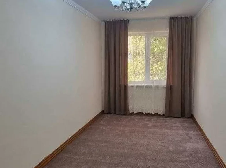 Kvartira 2 xonalar 52 m² Samarqandda