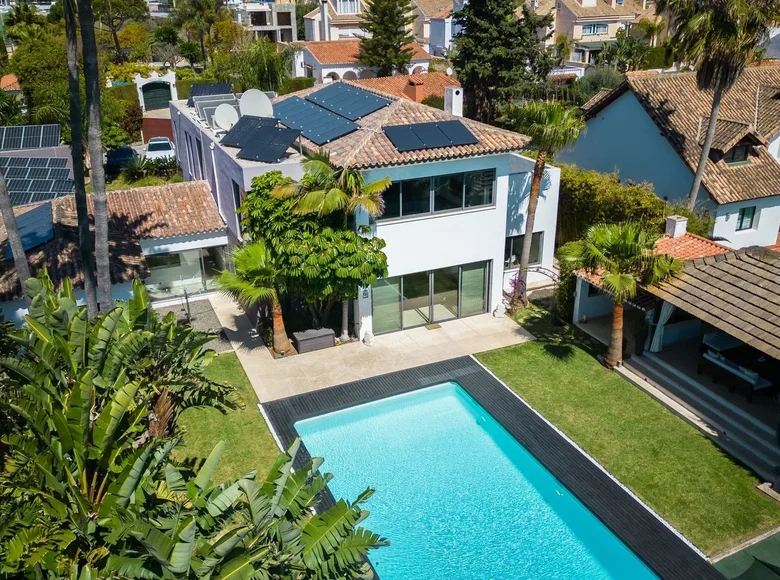 Дом 5 спален 600 м² Bel Air, Испания