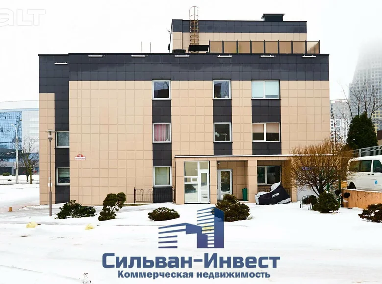 Commercial property 1 640 m² in Minsk, Belarus
