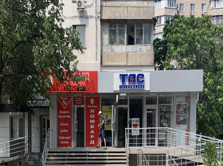 Propiedad comercial 104 m² en Odesa, Ucrania