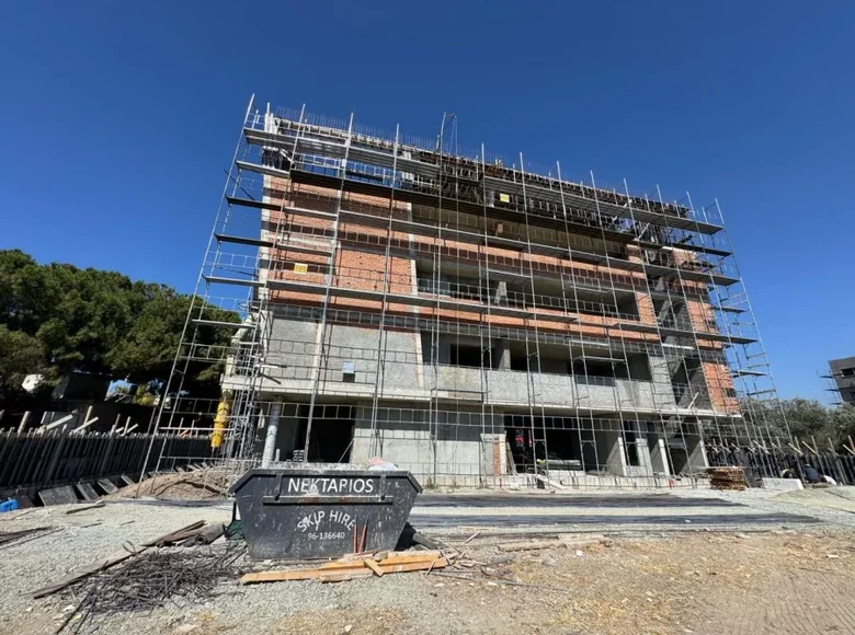 Mieszkanie 2 pokoi 101 m² Jermasoja, Cypr