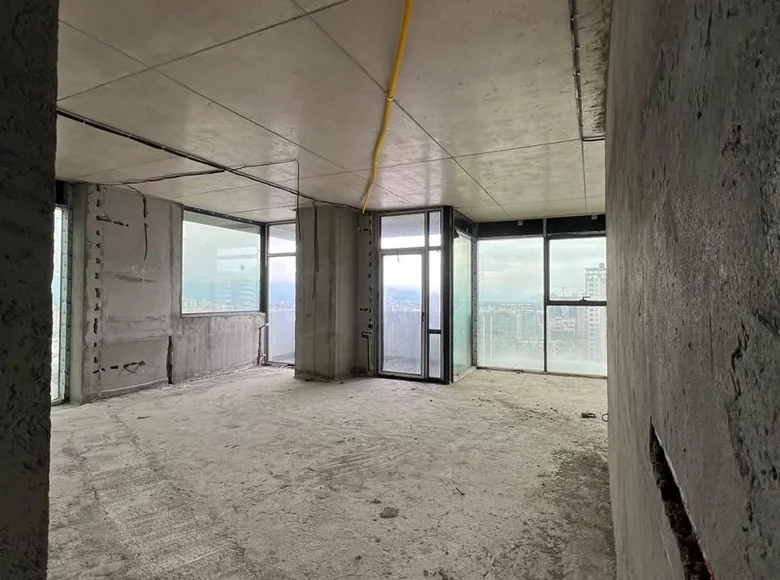 Mieszkanie 4 pokoi 98 m² Batumi, Gruzja