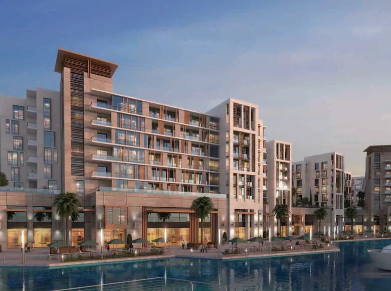 Kompleks mieszkalny New low-rise residence Wharf Tower with a pool, a garden and around-the-clock security near a metro station, Jaddaf Waterfront, Dubai, UAE