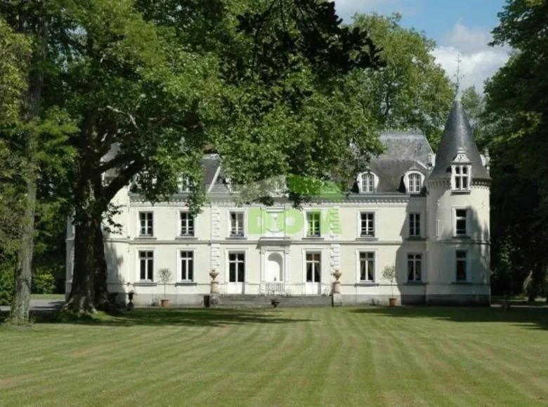 Schloss 900 m² Paris, Frankreich