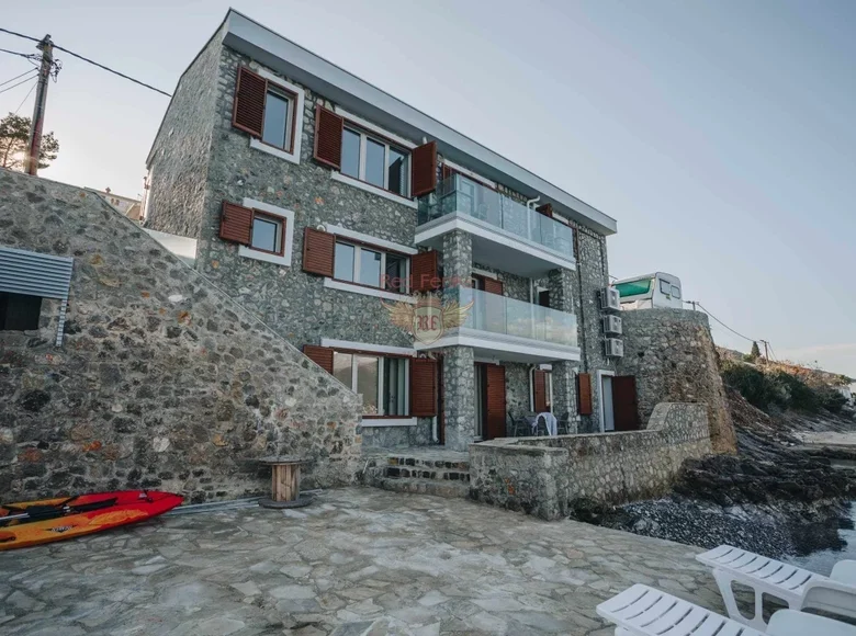 Casa 5 habitaciones 300 m² Krasici, Montenegro