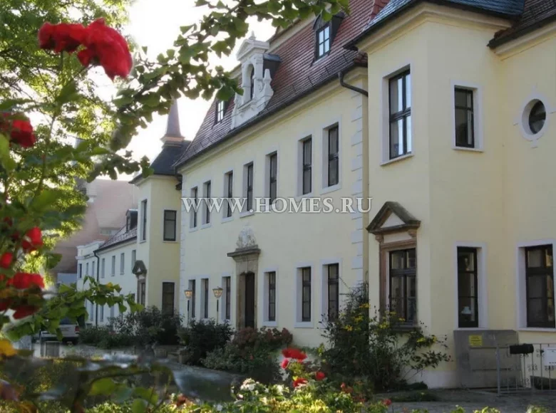 Commercial property 1 200 m² in Torgau, Germany