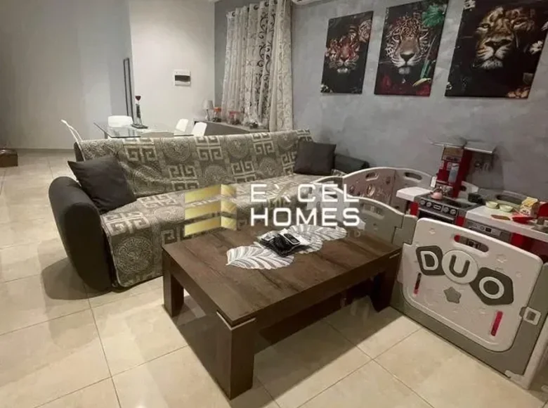 Apartamento 3 habitaciones  Birkirkara, Malta