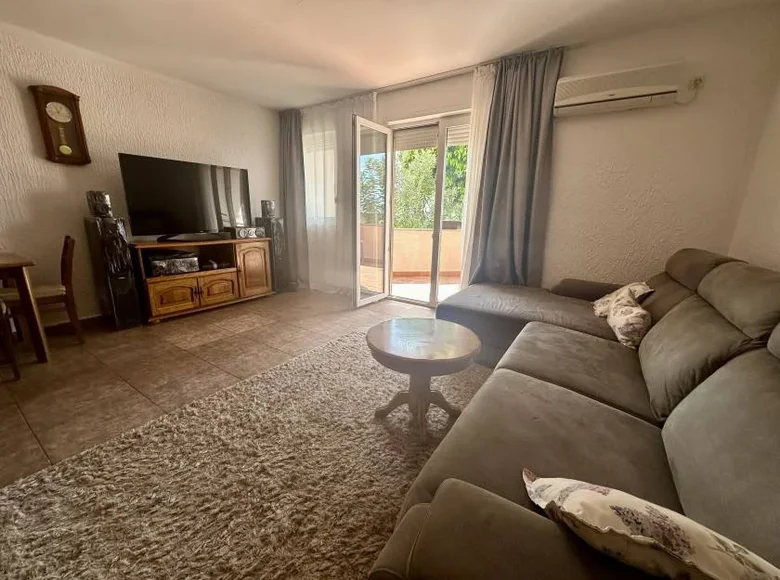 Apartment 65 m² Petrovac, Montenegro