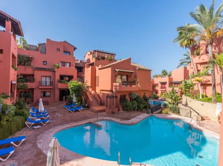 Wohnung 3 Schlafzimmer 144 m² Marbella, Spanien