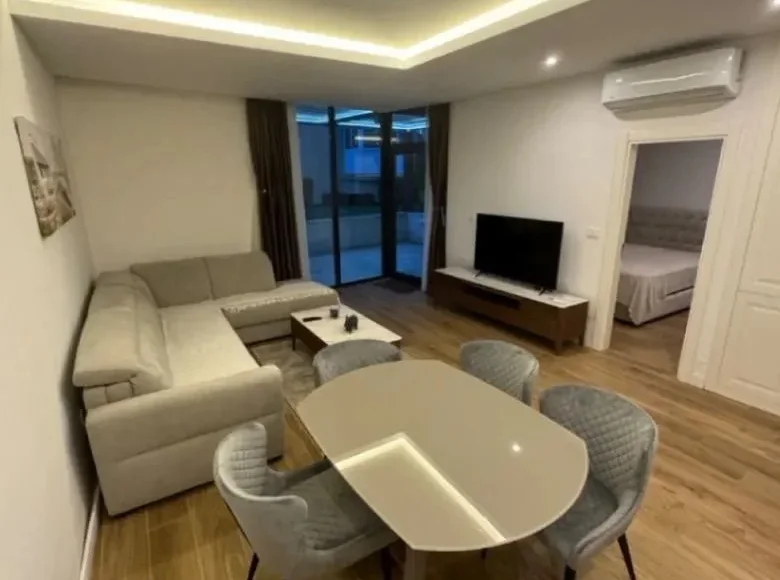 Apartamento 2 habitaciones 64 m² Tivat, Montenegro