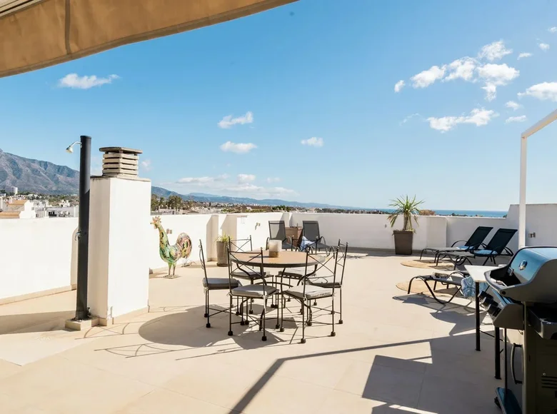 Apartamento 3 habitaciones 136 m² San Pedro Alcantara, Španjolska