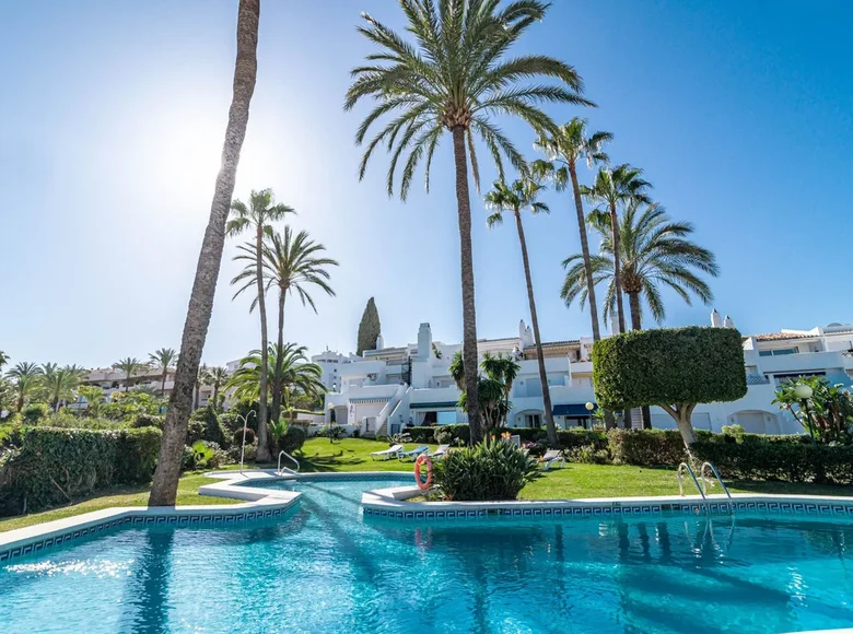 2 bedroom apartment 102 m² Bel Air, Spain