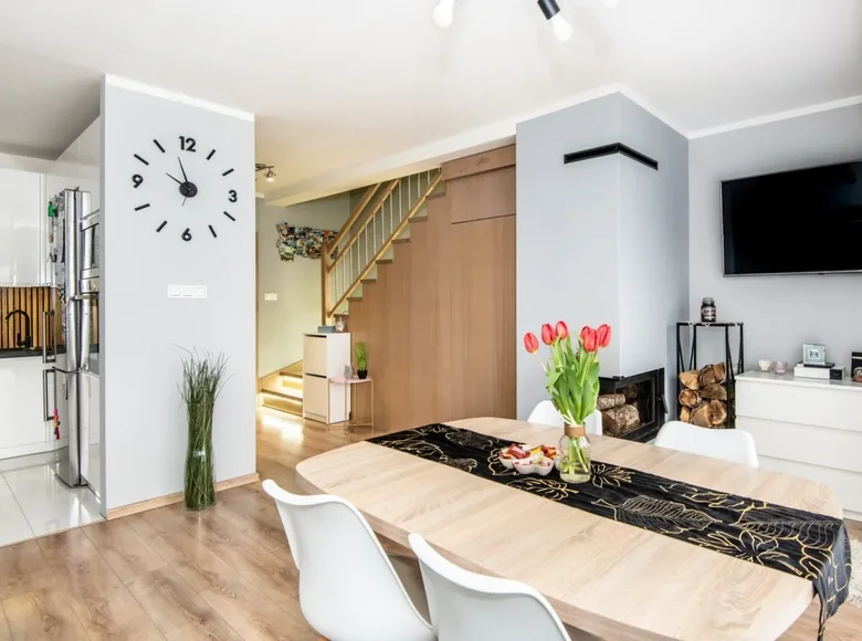 Maison 99 m² Gowarzewo, Pologne