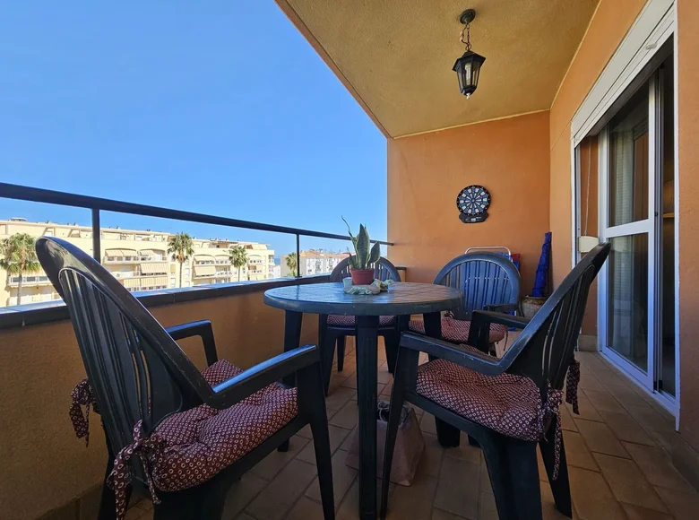 Mieszkanie 2 pokoi 76 m² Manilva, Hiszpania