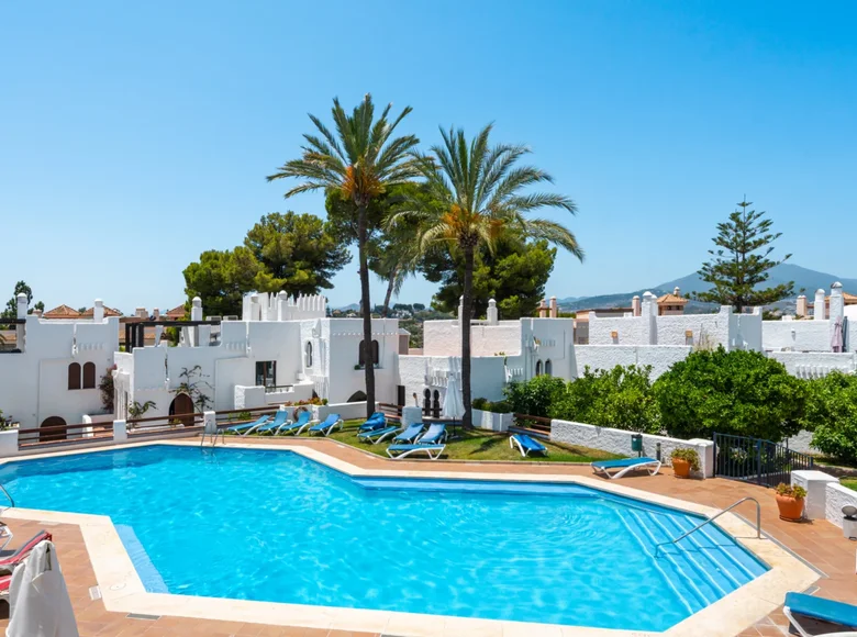 Duplex 3 bedrooms 172 m² Marbella, Spain