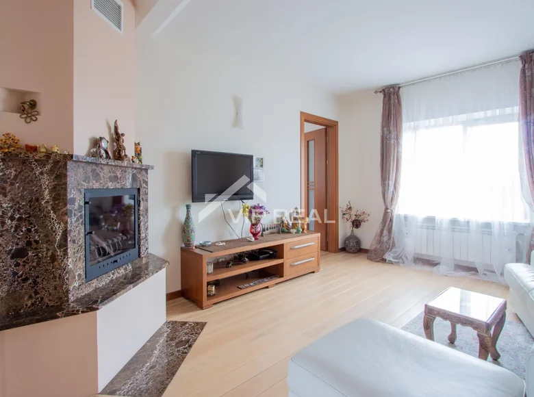 Wohnung 4 zimmer 132 m² Riga, Lettland